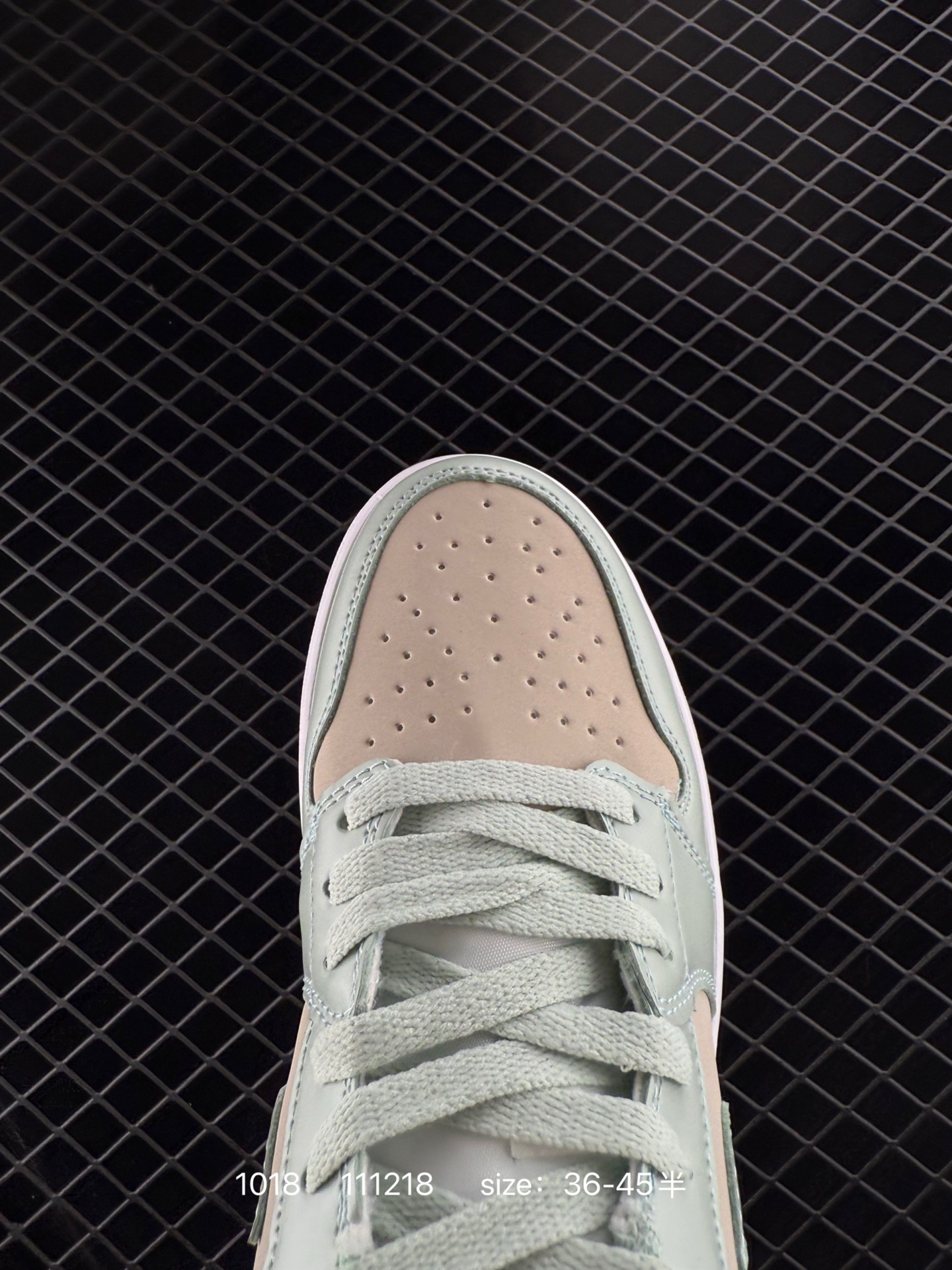 Jordan Air Jordan 1 Low SE“Seafoam